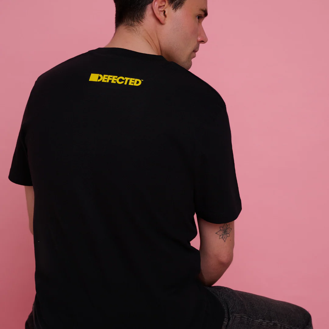 House Music Smile T-Shirt - Image 4